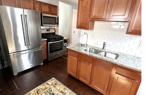 Merriwether House | Charming shotgun home, minutes from Churchill Downs, Expo Center & downtown