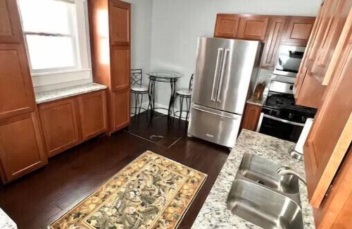 Merriwether House | Charming shotgun home, minutes from Churchill Downs, Expo Center & downtown