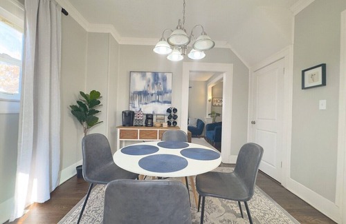 Lee's Summit House | Charming Single Level Home