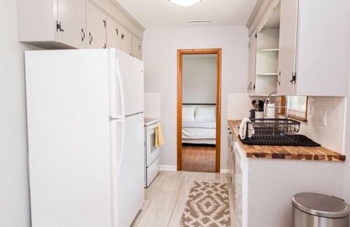 Lynchburg House | Charming Single Level Home Convenient 3 Bedroom