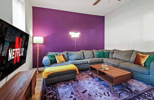 Soulard Apartment | Charming Soulard Home – 8BR for Groups & Work Trips
