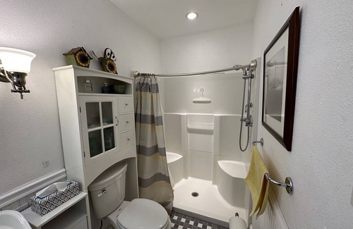 Big Bend Other | Charming & Spacious Country Estate