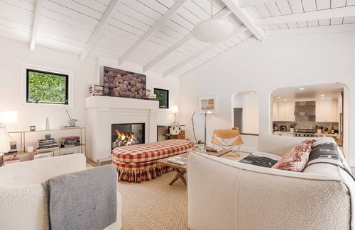 Hollywood Dell House | Charming Spanish Beachwood Canyon Home with Pool