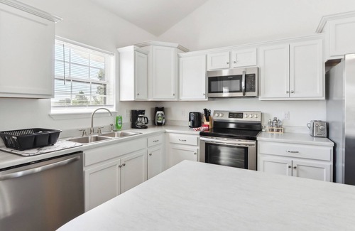 St. Robert House | Charming St Robert Home Near Downtown Waynesville!