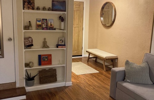 Albuquerque House | Charming stand alone Casita in the welcoming North Valley of Albuquerque