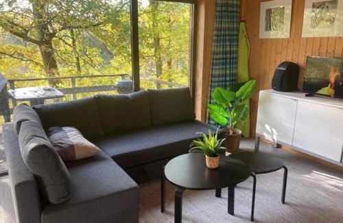 Blaimont House | Charming Stay by the Meuse, cleaning included