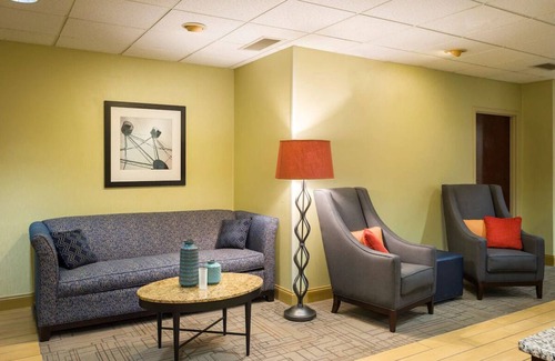 Danville Hotel | Charming Stay in Danville: Free Hot Breakfast & Cozy Rooms | 3 Units