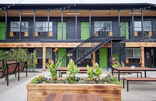 Kenton House | Charming Stay in Historic Kenton