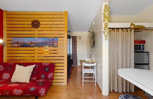 Downtown Hollywood Apartment | Charming Studio Condo in Hollywood FL – Sleeps 6