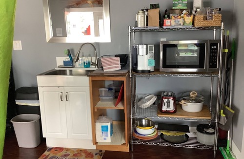 Carbondale Apartment | Charming Studio in Carbondale