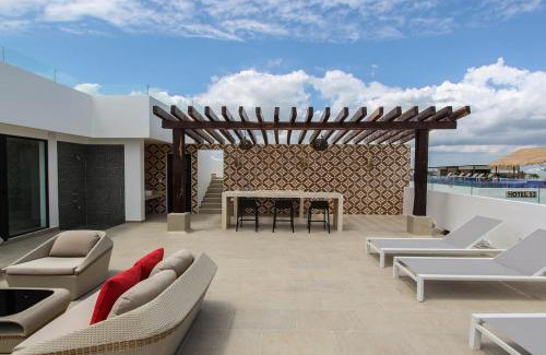 Luis Donaldo Colosio Cabin | Charming Studio Right On 5th Avenue - Ideal For Couples