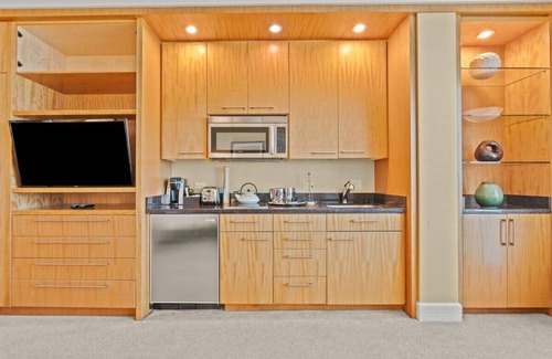 Las Vegas Apartment | Charming studio With Phenomenal Sphere Views In Las Vegas