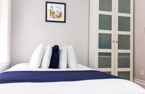 Beacon Hill Apartment | Charming & Stylish Studio on Beacon Hill #12