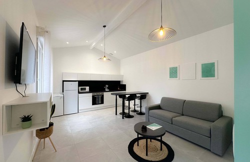 Cenon Apartment | Charming T2 at the gates of Bordeaux