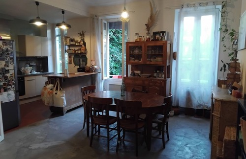 Thiers Apartment | Charming T3 in the heart of Marseille, sleeps 5 very well located with parking