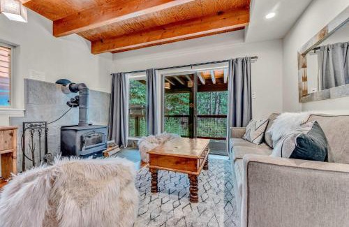 Talmont House | Charming Tahoe Cabin with Private Beach Access