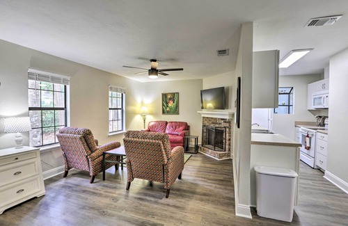Tallahassee House | Charming Tallahassee Townhouse ~ 3 Mi to FSU!