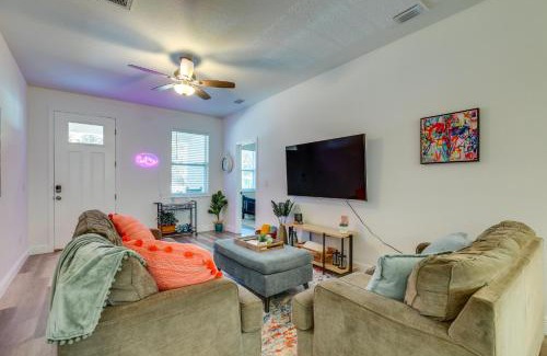 Sulphur Springs House | Charming Tampa Home Less Than 3 Mi to Busch Gardens!