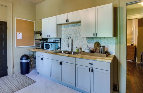 Thomasville House | Charming Thomasville Getaway: Walk to Downtown!