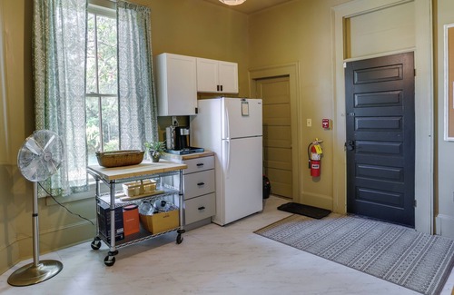 Thomasville House | Charming Thomasville Getaway: Walk to Downtown!
