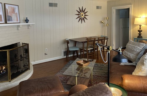 Lynn House | Charming Tryon Apartment - blocks to downtown, 20 min to TIEC