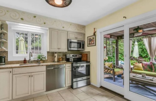 Highlands House | Charming Tudor-Style Home with Ultimate Privacy in the Highlands