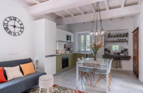 Pascoso House | Charming Tuscan Stone House