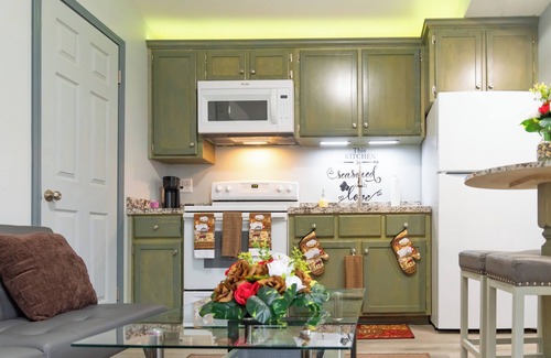 Autaugaville Apartment | Charming Two Bedroom Duplex Apartment