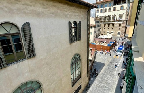 Duomo House | Charming two bedrooms Apartment in the very heart of Florence