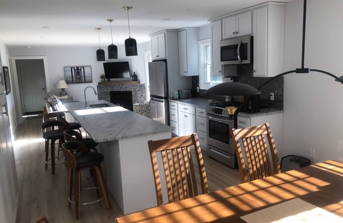 West Chatham House | Charming two year old 3Bd Rm 4 bath home .6mi to Ridgevale Beach