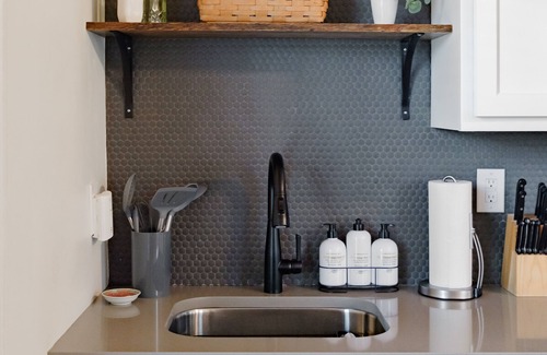 Birmingham Apartment | Charming Updated Loft with KING BED!