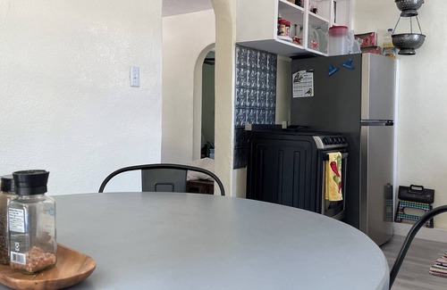 Truth or Consequences House | Charming 2-bedroom house with AC, WiFi in fabulous Truth or Consequences.