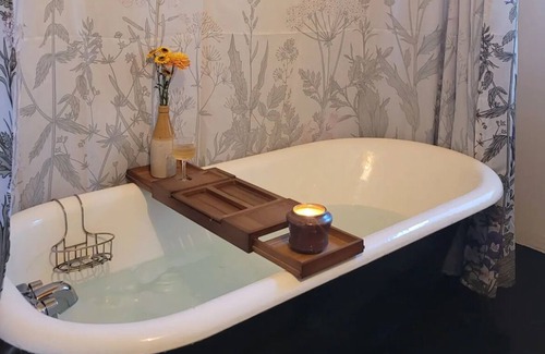 Williamsville Ski Chalet | Charming Vermont A-Frame: Cozy Cabin in the Woods