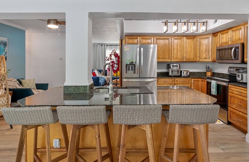 Clearwater Villa | Charming villa w heated pool & spa - minutes to beach