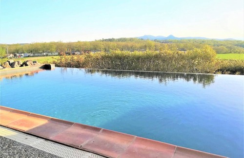 Lagorce House | Charming Villa with Private Pool, Sleeps 8, Pet Friendly, in Lagorce