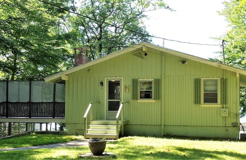 Acton Cottage | Charming Waterfront Cottage on pristine Southern Maine Lake