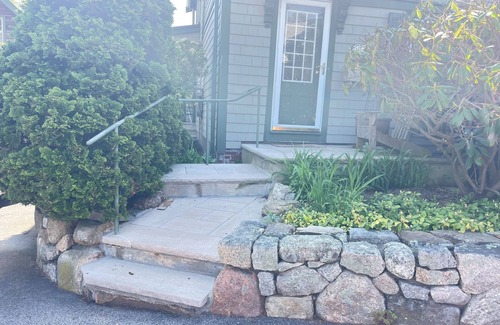 Gloucester Apartment | Charming Waterfront 1 bedroom apartment in wonderful E. Gloucester with WiFi, AC