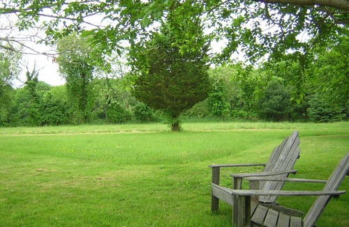 Adamsville House | Charming Westport Harbor Cape