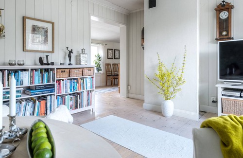 Saltsjo Boo House | Charming wooden villa with walking distance to the sea, 15 minutes from Stockholm