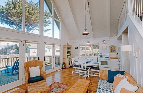 Salmon Creek House | Chartwell Haven, seconds from the sand at Salmon Creek Beach