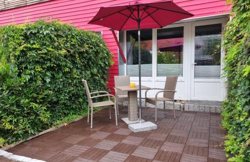 Hamelin Apartment | Charysma - Azurro-Suite, urbanes & ruhiges Design, Terrasse, Parkplatz