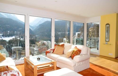 Engadin Scoul Apartment | Chasa Miramunt 9