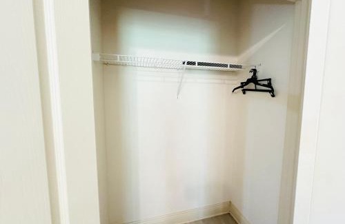 Pine Grove Apartment | Chateau 14
