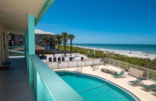 Belleair Beach Apartment | Chateau 1E - On the Beautiful Belleair Beach