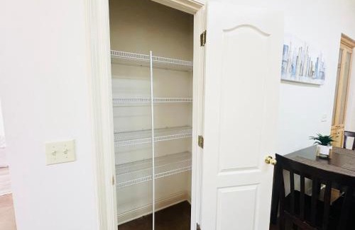 Pine Grove Apartment | Chateau 6