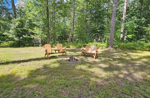 Kalkaska House | Chateau between the Lakes with modern amenities to include WiFi and A/C
