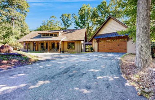 Pisgah Forest House | Chateau Boylston