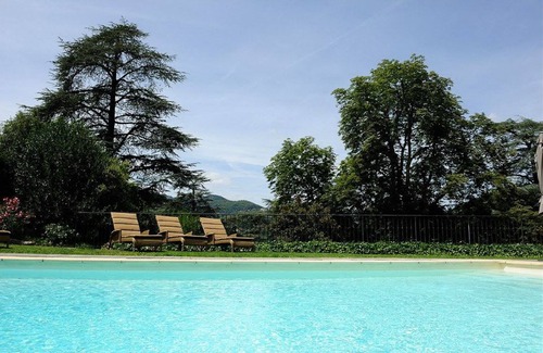 Vals-les-Bains House | CHATEAU CLEMENT - Suite Marie Antoinette: Authenticity
