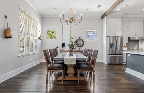 Biloxi House | Chateau De La Mar -w/POOL! Walk to Downtown Ocean Springs & beach! Perfect spot!