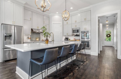 Biloxi House | Chateau De La Mar -w/POOL! Walk to Downtown Ocean Springs & beach! Perfect spot!
